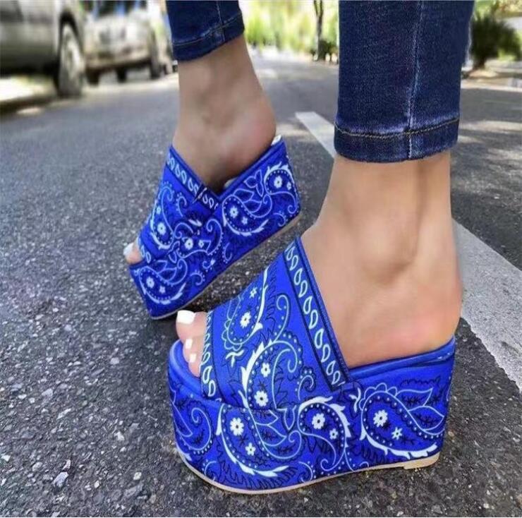 Fashion spring/summer women new high-heeled thick-soled casual all-match graffiti style slippers large size outdoor beach sandals