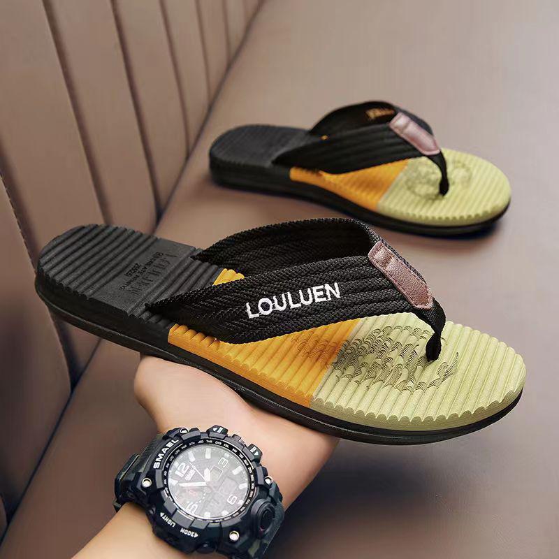 Trendy Men's Summer Flip-Flops - New Style Toe-Post Sandals for the Beach