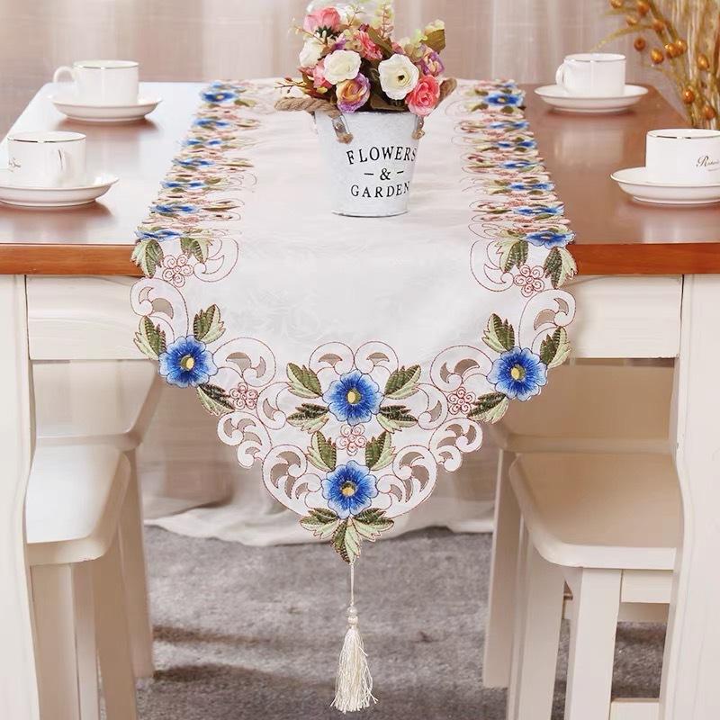European Embroidery Hollow Table Flag Pastoral Embroidery Fabric Spring Flower Tv Cabinet Coffee Table Tablecloth