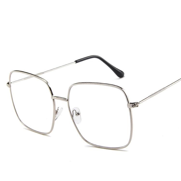 Vintage Oversized Square Sunglasses Women Fashion Metal Alloy Frame Retro Shades Female Sun Glasses Oculos Feminino