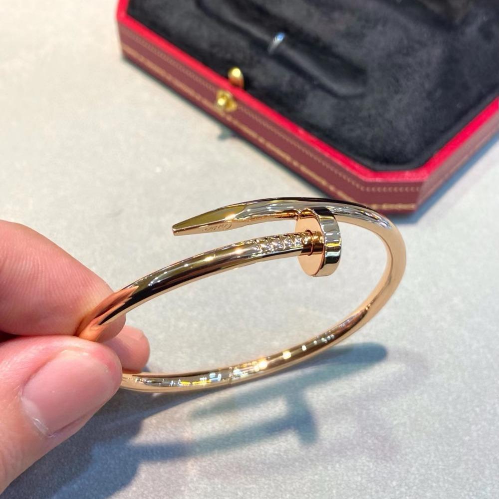 V Złoto Wersja Wysoka Klasyczny Gwoźdź Główka i Ogon z Diamentami Bransoletka dla Pary Grubo Platerowana 18K Różowe Złoto Lekki Luksus