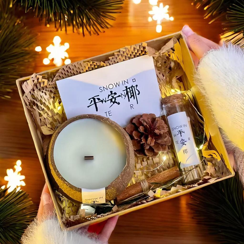 Luxury Bridesmaid & Best Friend Gift: Coconut & Gardenia Scented Candle Box