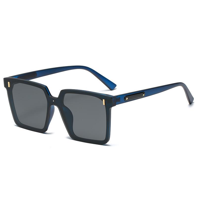 Trendy Square Large Frame Sunglasses for Street Style and Sun Protection