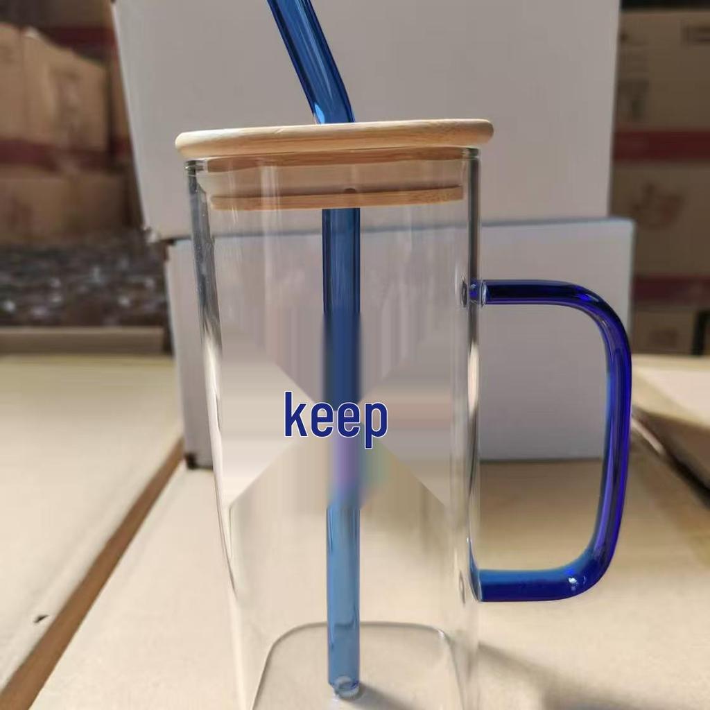 INS Stil Schmetterlingsbecher: Hohes Borosilikatglas, Transparentes quadratisches Design mit Griff & Strohhalm, Temperaturbeständig für Frauen.