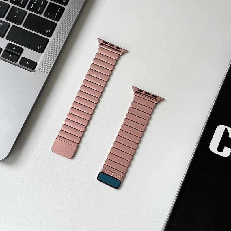 

Металлический ремешок из нержавеющей стали для Apple Watch 46 мм 44 мм 40 мм 42 мм 49 мм 41 мм 45 мм Металлический браслет с магнитными звеньями для iWatch 10 9 8 7 6 SE 5 4 38mm 40mm 41mm розовый