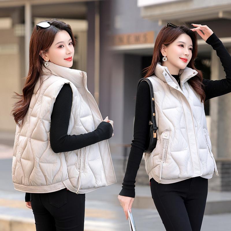 Stand-up collar fashion vest women's autumn and winter short vest outside horse vest new small coat