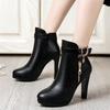 Kotníkové boty na vysokém podpatku pro ženy Pu kůže Zip Kovová dekorace Sexy dámské boty Sametové Vodotěsné Design platformy Dámské boty