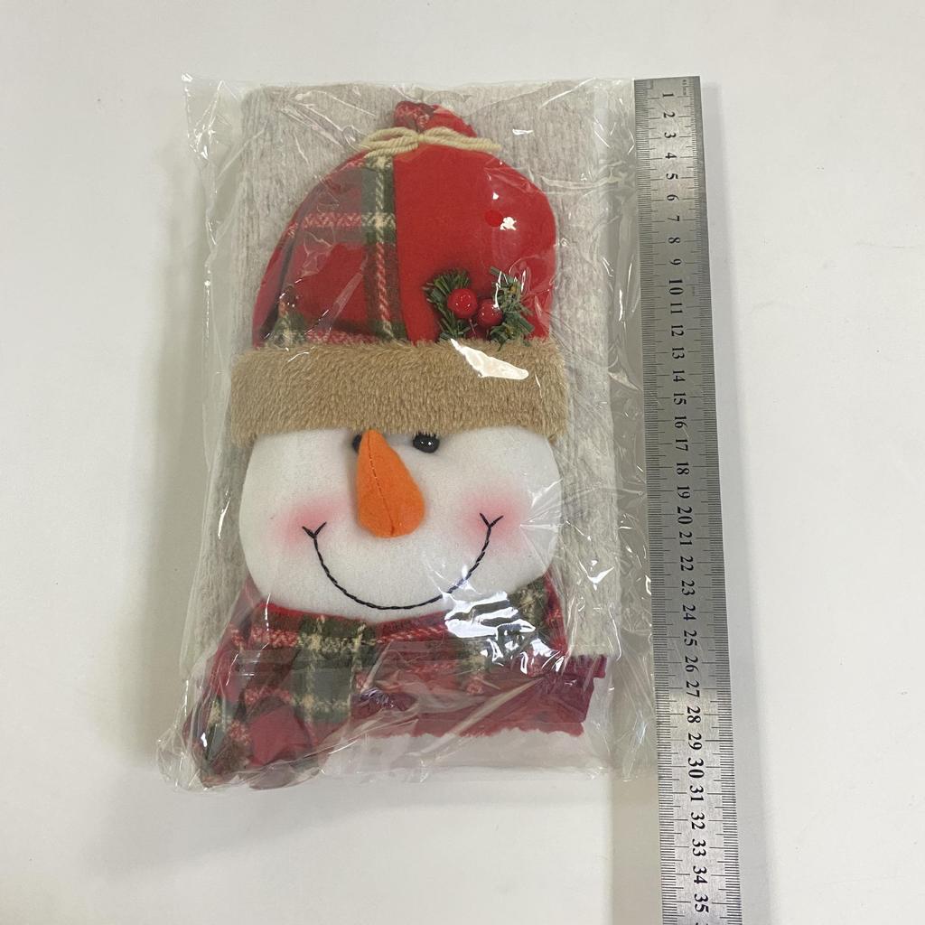 Barevný 3D potah na židli s motivem soba - Vánoční dekorace na stůl a do kuchyně