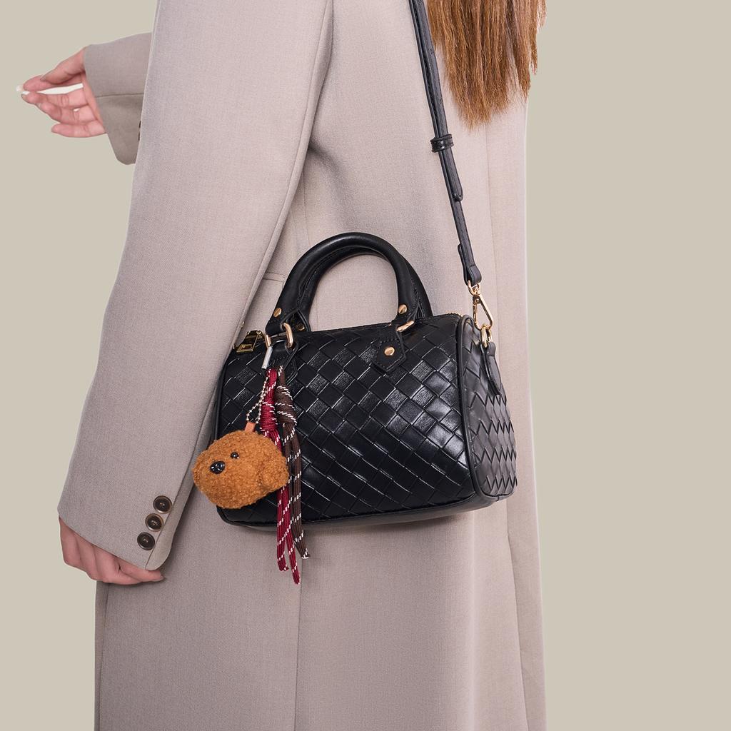 Trendy versatile spring and summer foreign style crossbody shoulder bag simple women's bag cute puppy pendant woman