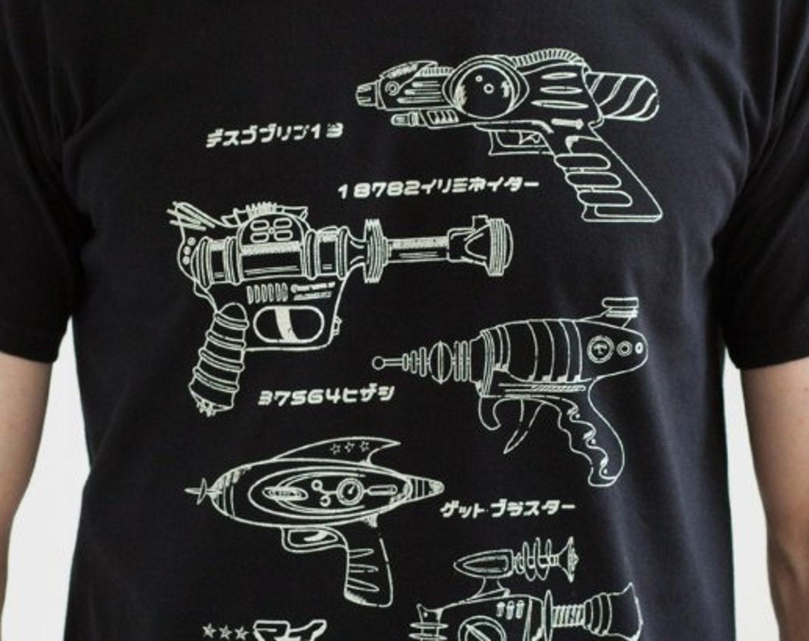 Retro Japanese Ray Gun T-Shirt, Sci-Fi Anime Print M