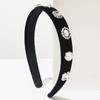Hairband with Trendy and Fashionable Style, Simple and Elegant Hair Accessory