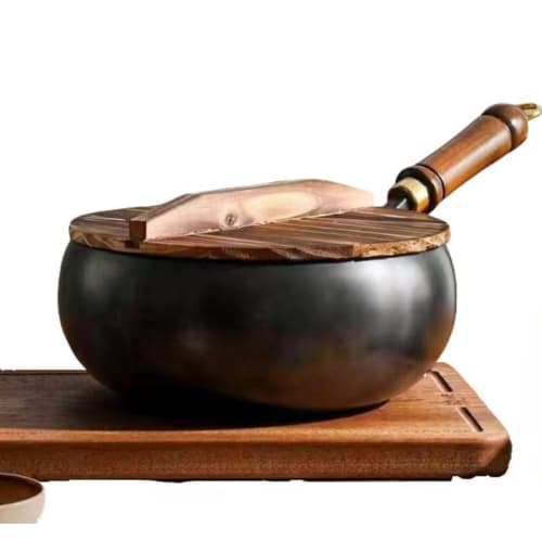 Deerou Ancient Forged Iron Pot, Large Belly, Non-Stick, 24cm with Lid, Suitable for Home, Camping, and Restaurants (Single Pot with Wooden Lid)