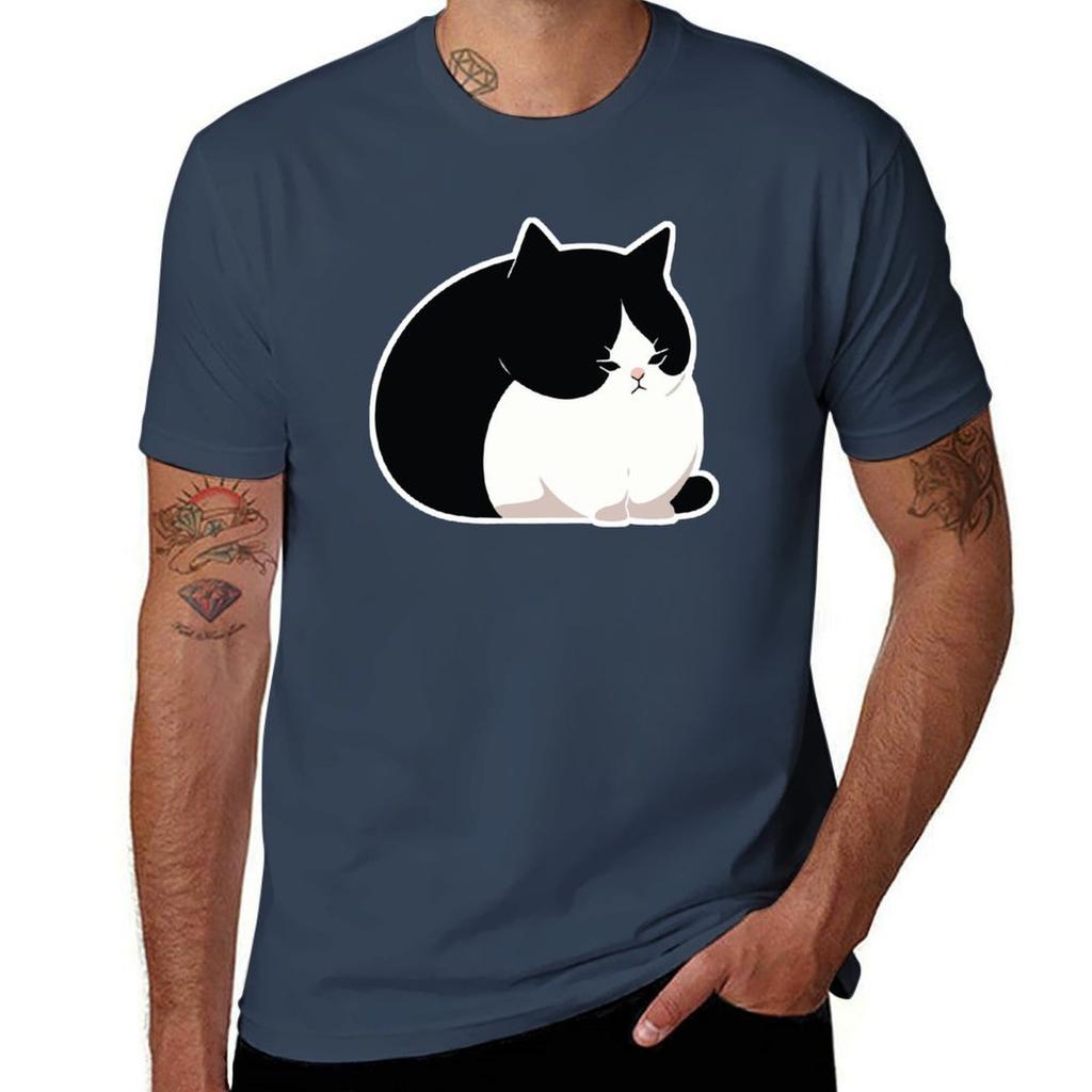 Black And White Chonky Cat Tshirt Lightweight Casual Summer Tshirt