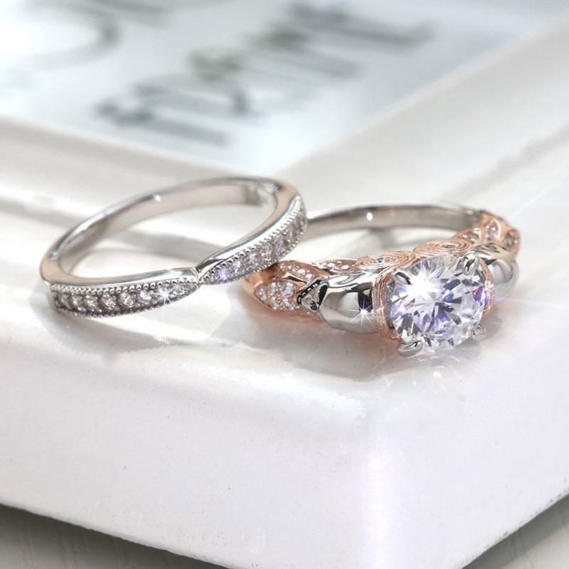 Creative Fashionable Couples Skull Ring With Dual Color Diamond Design In Alloy Material