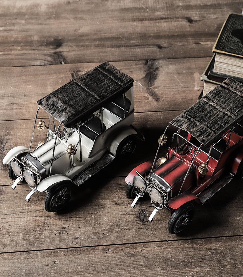 Retro Tinplate European Car Model - Creative Metal Craft Ornament