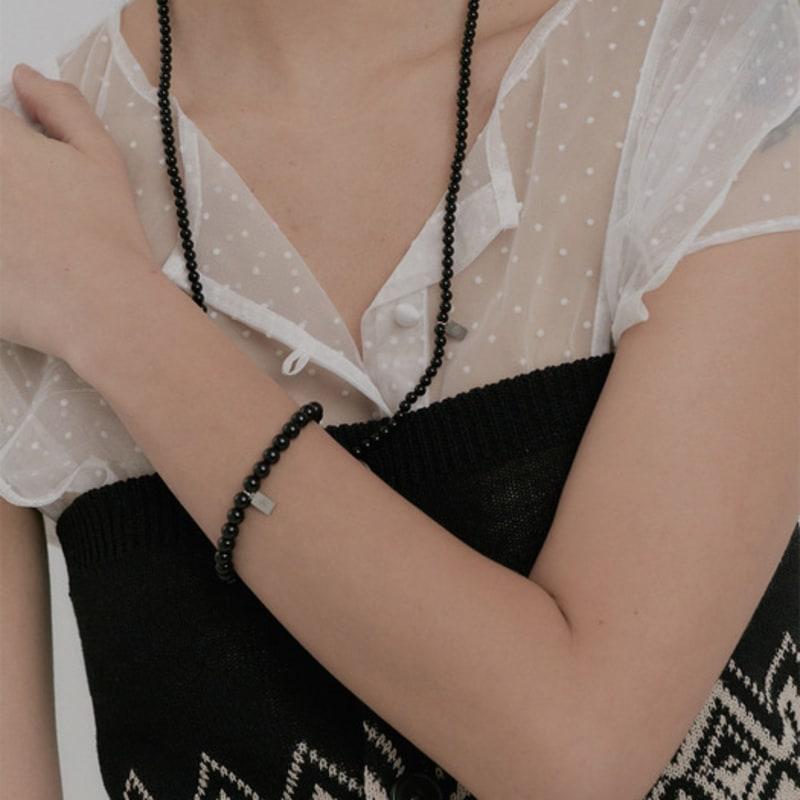 SALTY PEBBLE STPB NECKLACE [BLACK]