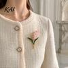 Retro Flower Brooch Pin for Women, Golden Plated Floral Lapel Pin, Blossom Badge Jewelry Daily Wear Parties Anti Oxidation