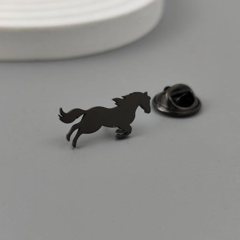 

Thousand Mile Horse Gold Brooch Flat Cut Badge Daily Wear Men s Suit Shirt Cufflinks 18K
