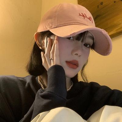 Νέα Κορεατική Έκδοση Καπέλο Μπέιζμπολ Κεντημένο με Γράμματα για Γυναίκες το Καλοκαίρι Καθημερινό και Ευέλικτο Προστασία από τον Ήλιο και τον Ήλιο Για να Δείχνουν τα Πρόσωπά τους.