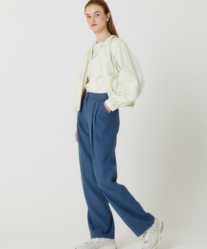 THE STUDIO K Round Slit Silket Cotton Long Sleeve T-Shirt (Ivory)