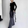 Top autunnale europeo e americano con design a patchwork, pizzo a nastro irregular a foglia di loto