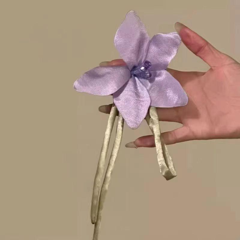 Spring and summer lily flower streamer headband girlish sense holiday style exaggerated photo atmosphere hair accessories super fairy beautiful