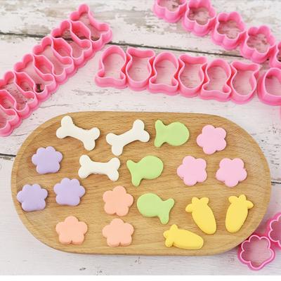 Mini Goldfisch Keks Ausstecher Fischförmige Leckereien Kleiner Knochen DIY Kuchenform Kunststoffe Hundepfote Backform Haustier Backwerkzeuge