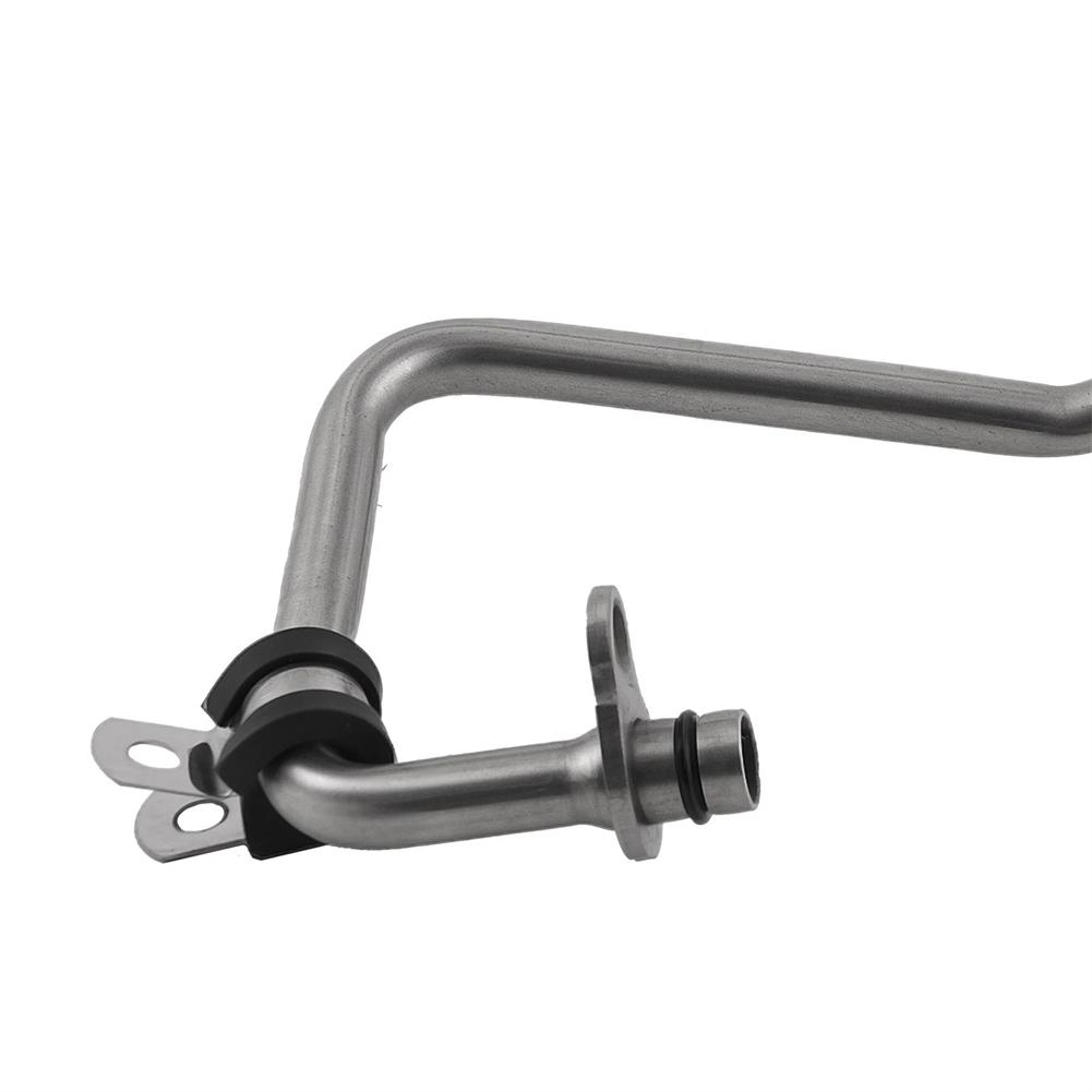 Do BMW serii 4 F32 Przewód Turbo Do Linii Chłodzenia Turbo BMW Łatwa Instalacja Materiał Metalowy Idealne Dopasowanie Do Samochodu