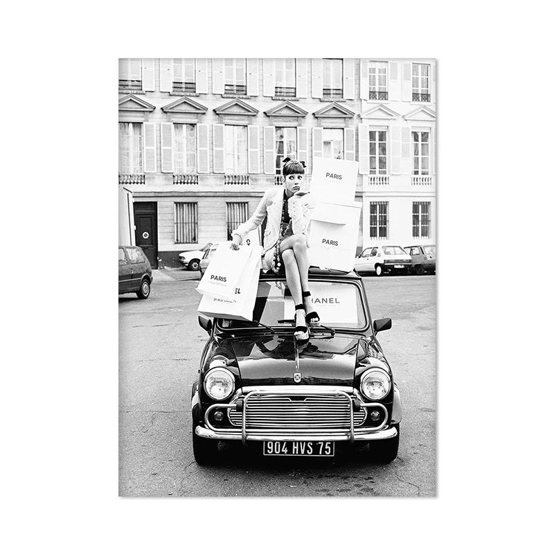 

Black and White Blair Waldorf Photo Poster Gossip Girl Female Actress Print Fashion Wall Art Canvas Painting Pictures Home Decor 21X30cm No Frame