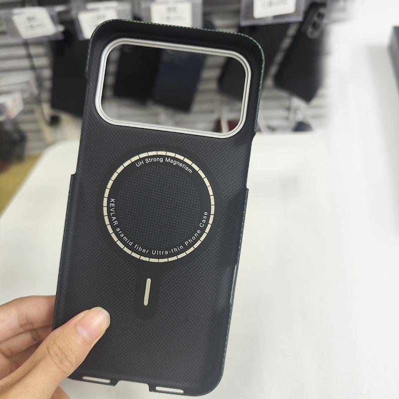 New Arrival: Aramid Fiber Kevlar Magnetic Phone Case for Apple 17 Series - 1500D Protection