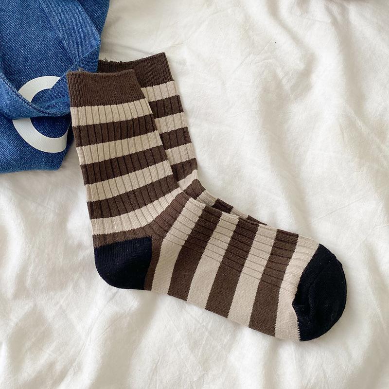 Socks Women Autumn Spring Korea Style Harajuku Street Sport Cotton Stripes Casual Skateboard Mid-tube Sock