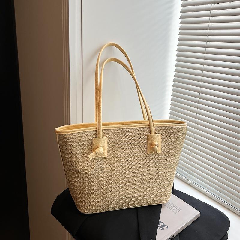 

Large capacity straw woven bag women s new fashion versatile shoulder bag beach portable woven tote bag жёлтый