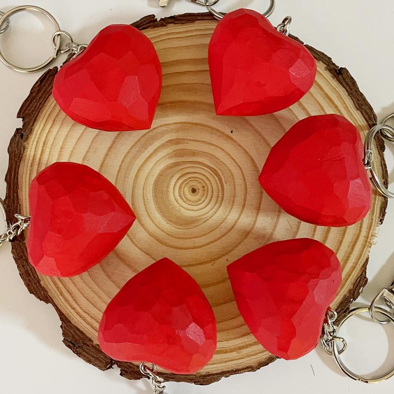 Деревянный кулон-сердце ручной работы - Идеальный подарок для девушки 3.5 cm