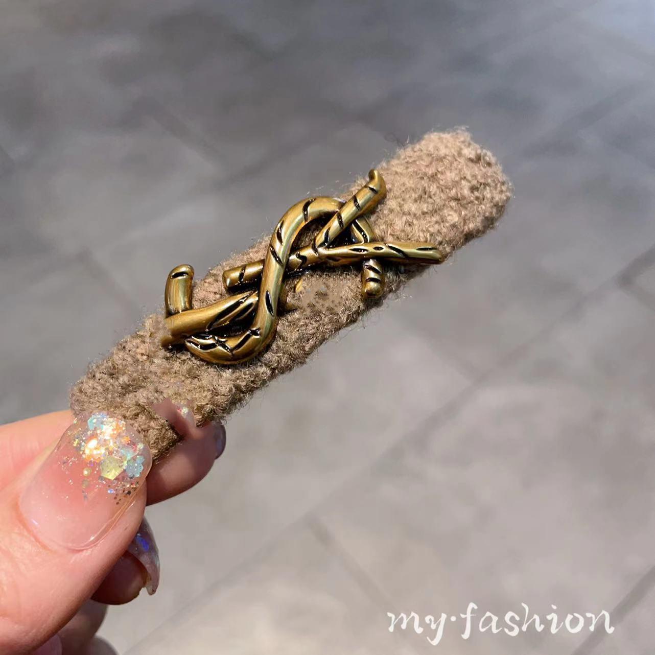 

Заколка для волос с буквой «Яншулин»: Модный аксессуар для волос осень/зима для женщин кофейный