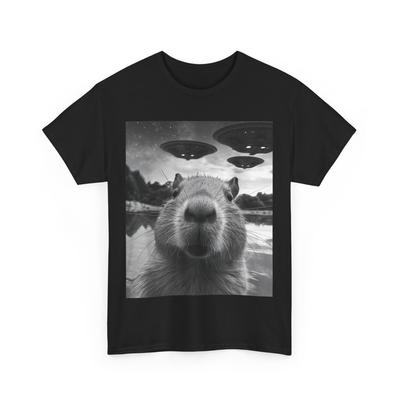 Lustiges Grafik Capybara Selfie mit UFOs Seltsames T-Shirt
