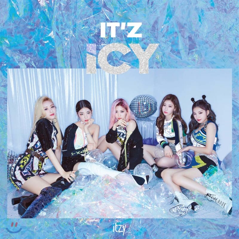 

ITZY - IT’z ICY (IT’z/ICY ver. randomly sent)