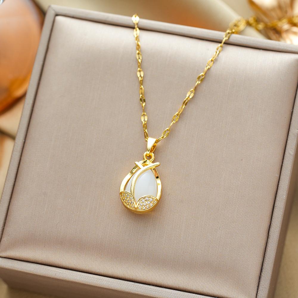 Titanium Steel Necklace For Women Elegant Simple Fashion Zircon Collarbone Chain Light Luxury Niche Jewelry