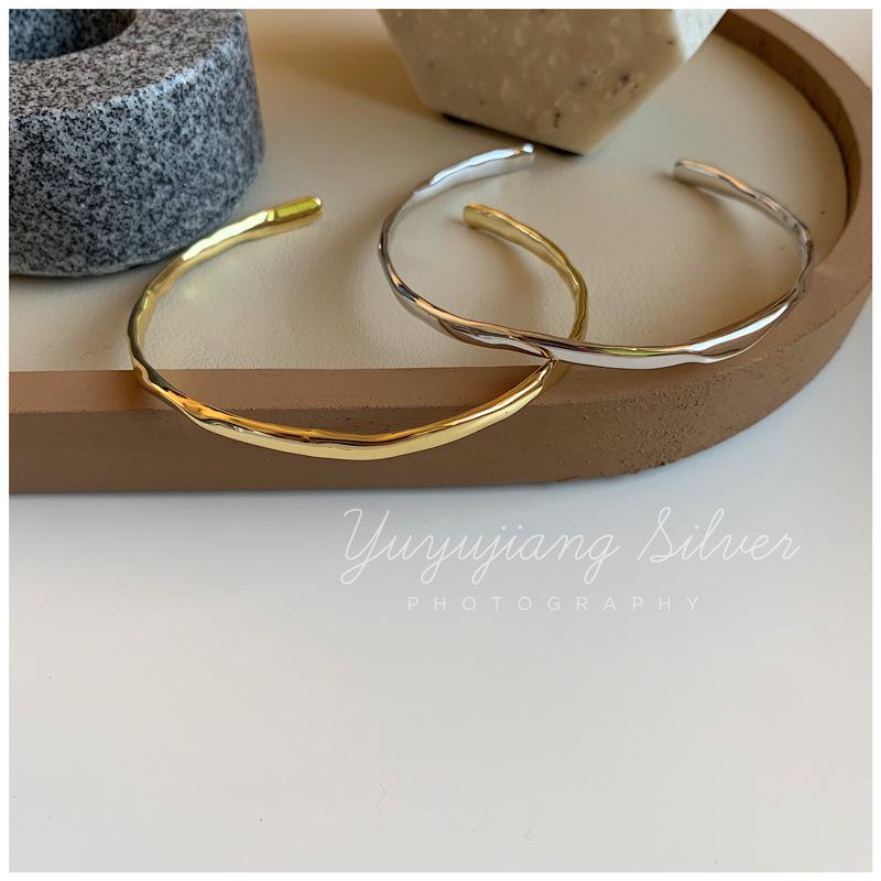 Minimalist Korean Style Silver-Plated Irregular Textured Open Bangle for Women – Light Luxury Plain Design