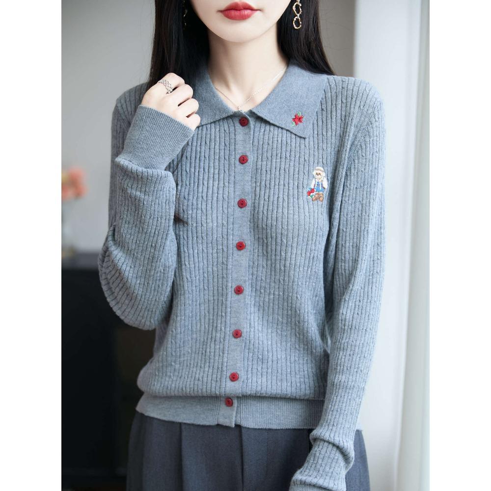 A Women's Twisted Knitted Shirt Paired with A Soft, Elastic and Warm Sweater Top, POLO Collar Embroidered Knitted Cardigan