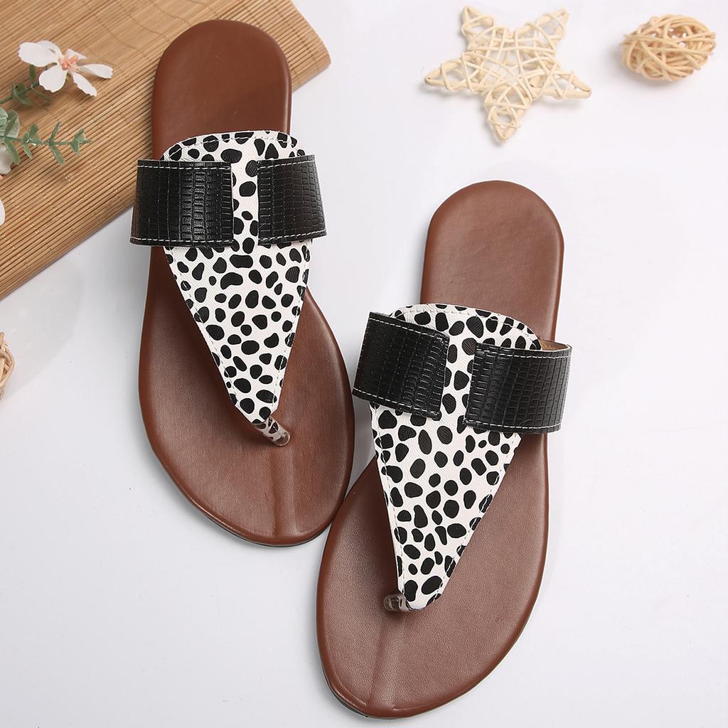 Large size women's slippers one-word buckle with round head flat bottom casual leopard print toe sandals women