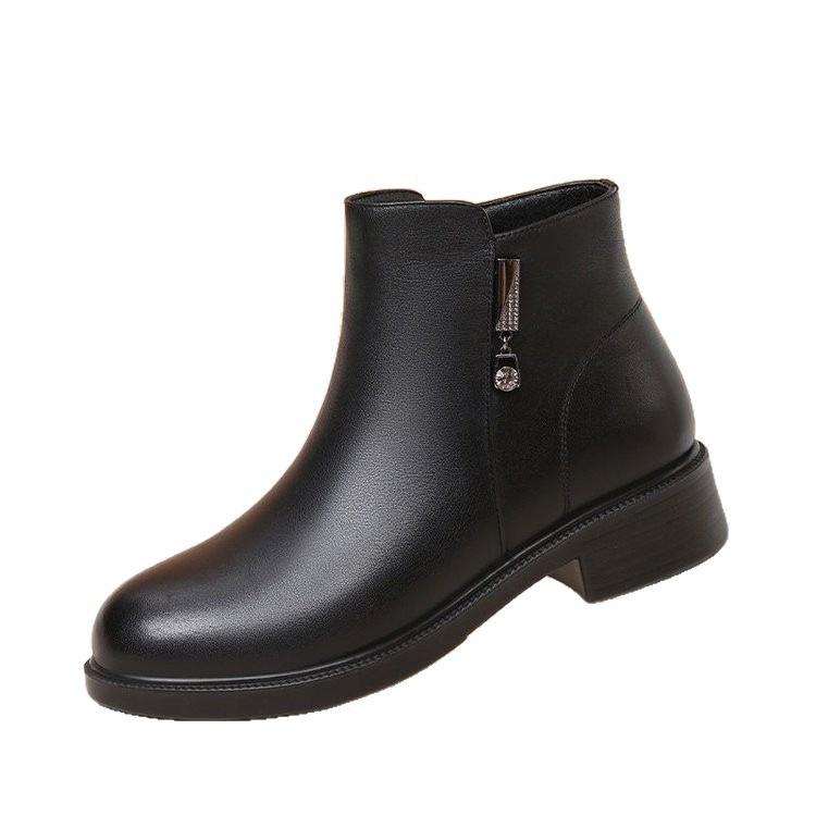New Cotton Shoes Warm Boots Winter Soft-soled Flat-soled Piled Thickened Short Boots Non-slip Medium Boots