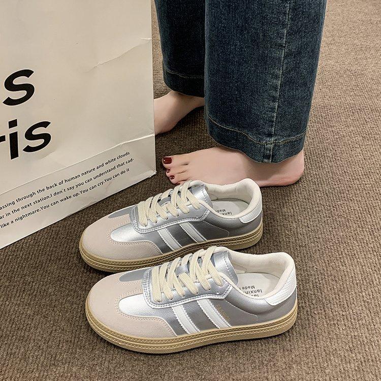 Internet celebrity flat-soled German training shoes 2025 summer new thick-soled retro lightweight board shoes women's sports and leisure white shoes