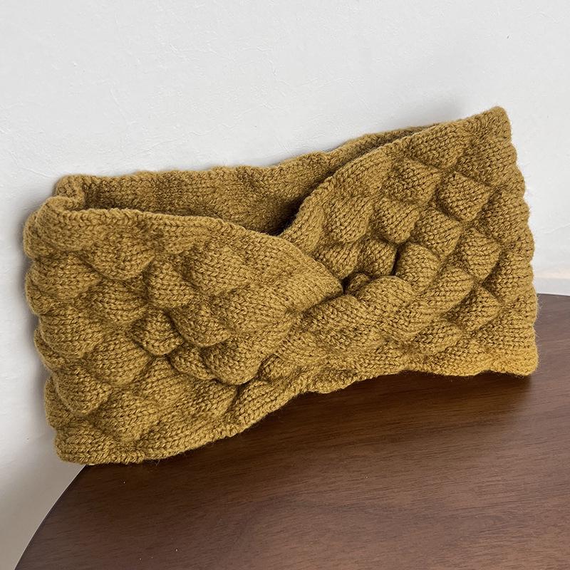 Woolen Criss-Cross Argyle Headband: Wide Warm Winter Hair Accessory