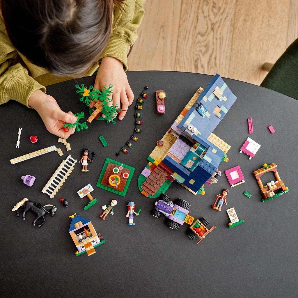 LEGO Friends Organic Farm 41721 - Spielzeugbaustein, Geschenk, Puppe, Rollenspiel, Mädchen, ab 7 Jahren
