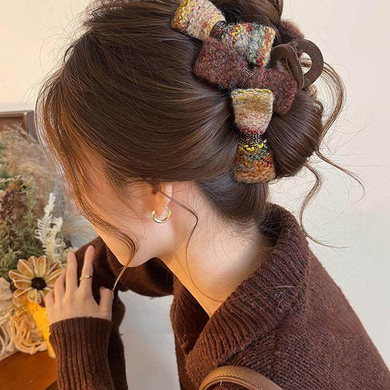 Acrylic Flocking Bow Hair Claw Clip - Elegant & Versatile for High-Volume Hairstyles