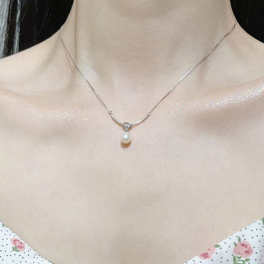Wanyue Pearl Necklace Women's Exquisite Niche Design High-end Light Luxury Temperament Pendant Clavicle Chain Jewelry