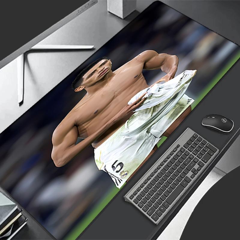 Jude Bellingham Theme Premium Non-slip Mouse Pad with Stitched Edges,Durable Rubber Material,for Desktop & Gaming Great Gifts
