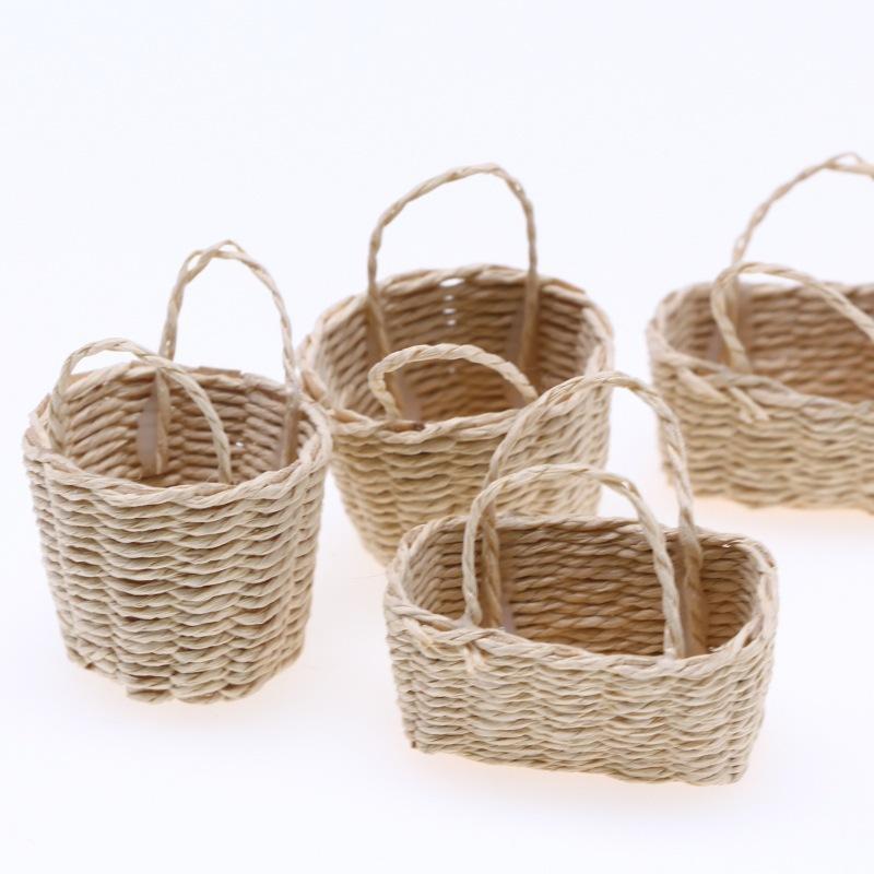 Mini Handwoven Straw Storage Basket Soft Portable Handle Natural Woven Small Organizer for Girls Dollhouse Hair Clip Storage