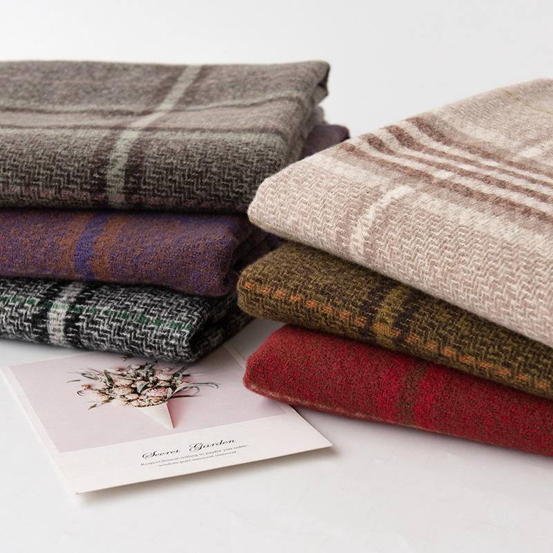 Autumn and winter square plaid scarf women's versatile elegant casual style cold-proof shawl fashionable commuter warm neck scarf
