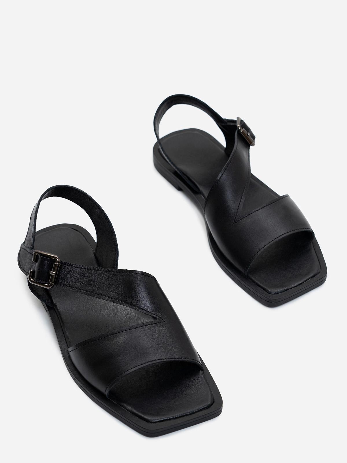 

Чорні низькі босоніжки із квадратними шкарпетками ISSA Plus 40 чорний